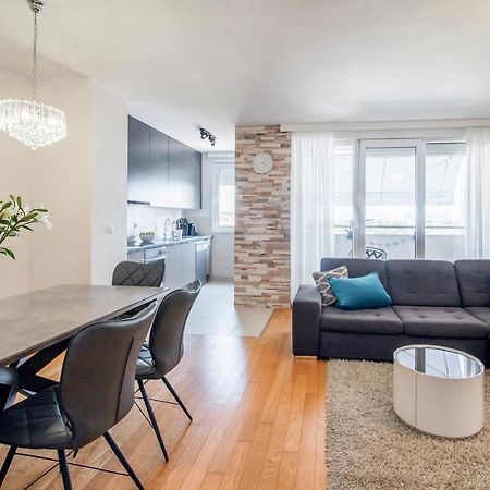 Apartment Montesa Zadar With Free Parking And Balcony Extérieur photo